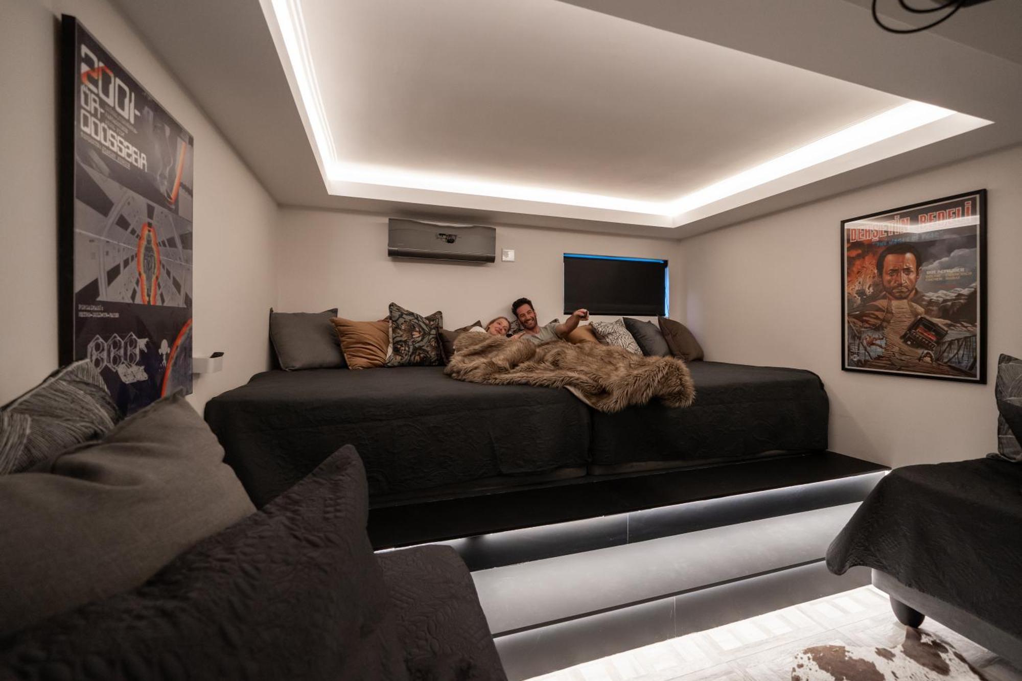 The Lookout - Panoramic 4 Bedroom House With Free Wifi And Pool Kapské Město Exteriér fotografie