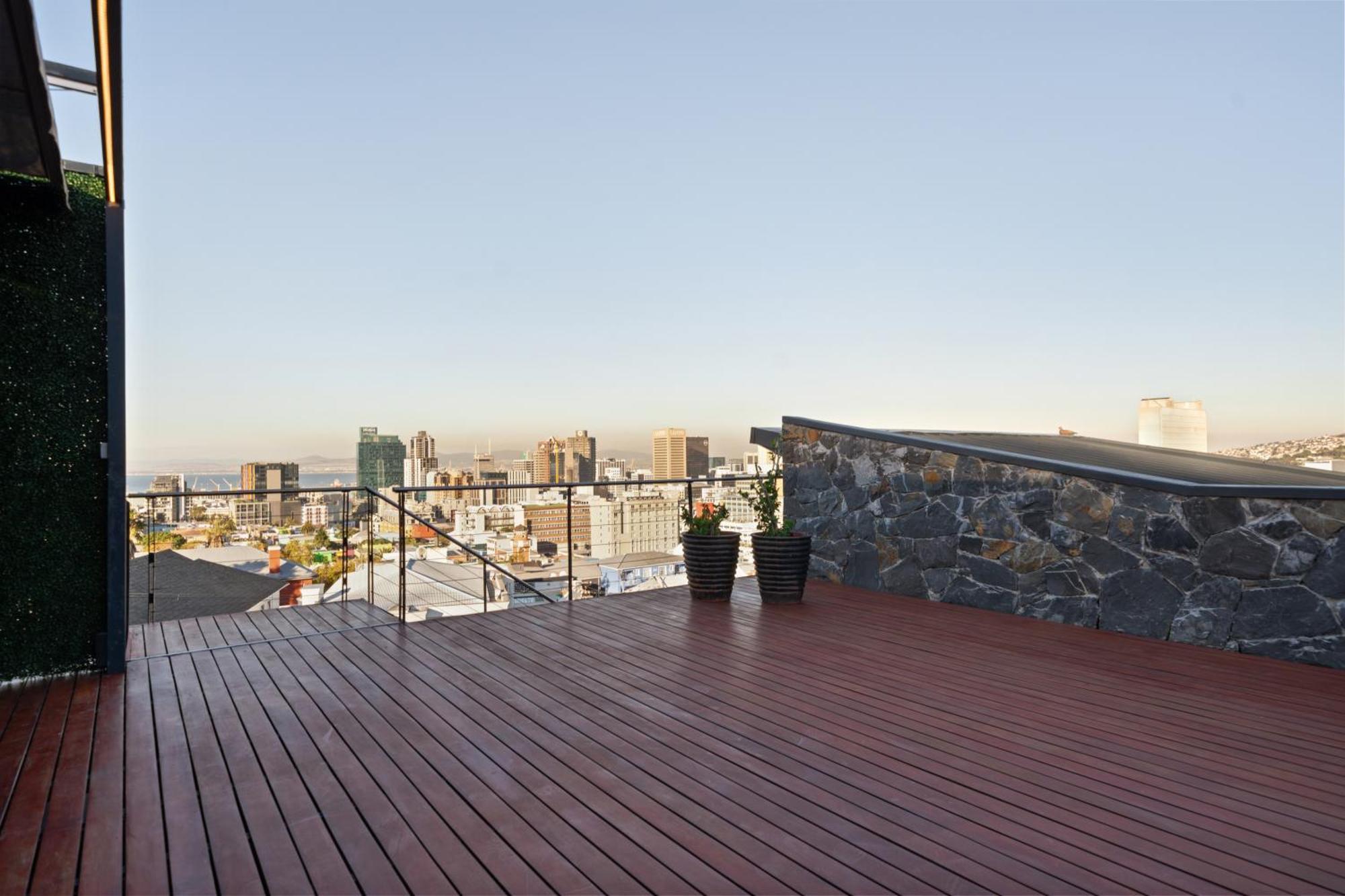 The Lookout - Panoramic 4 Bedroom House With Free Wifi And Pool Kapské Město Exteriér fotografie